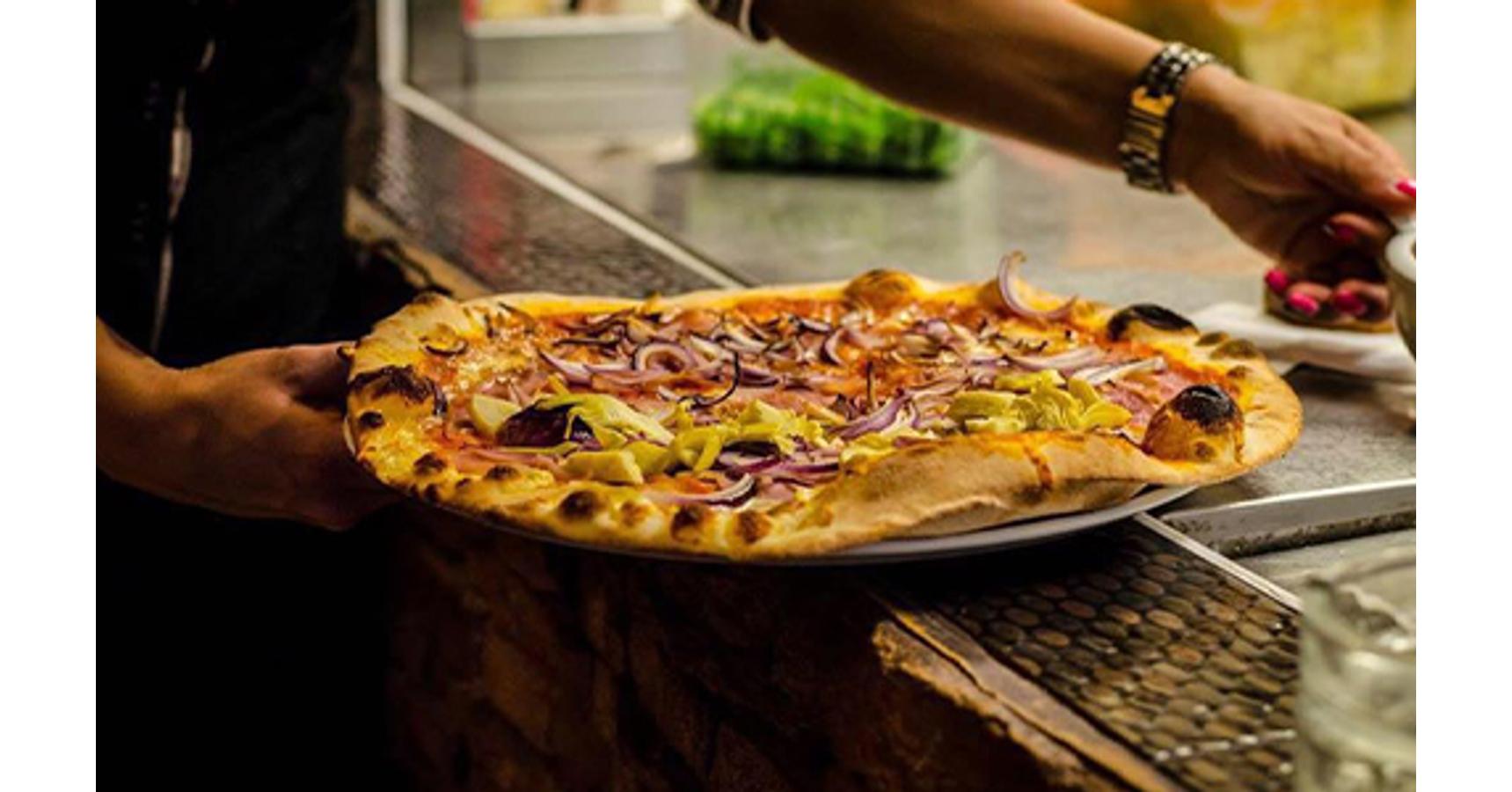 Páros pizza menü a Bocanova étteremben TE Napod