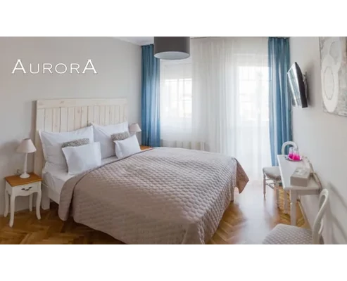 1 éjszaka 2 fő részére félpanzióval az Auróra Vendégházban