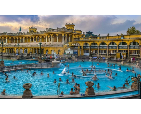 Széchenyi vagy Gellért Gyógyfürdő belepő és hajós városnézés koktéllal ÁLTALÁNOSSEO BEÁLLÍTÁSOKADATOKTULAJDONSÁGOKLINKEKMŰKÖDÉSAKCIÓKVEVŐCSOPORT ÁRAKTOVÁBBI KÉPEK (0)MATRICÁK Állapot:	 Rendelhető termék:	 Termék ár: A termék árának kiszámításához az ÁFA t
