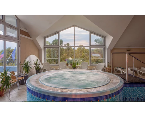Wellness pihenés a Keszthelyi Kristály HOTEL****-ben