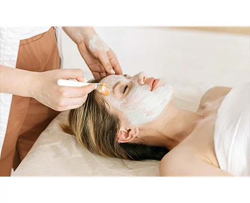 Dermo esztétikai arckezelés hyaluronsavval - Léna Beauty - 1111 Budapest, Hosszúréti út 41-43.