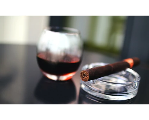 Szivarkóstolás szivar sommelier-vel