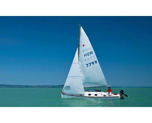 Vitorlázás a Balatonon hajóskapitánnyal