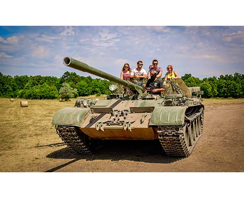 Tankrodeó a legendás T-55-ös harckocsival