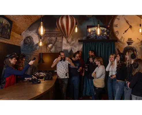 Időutazás Budapest történelmében: Time Machine belépő 3 fő részére