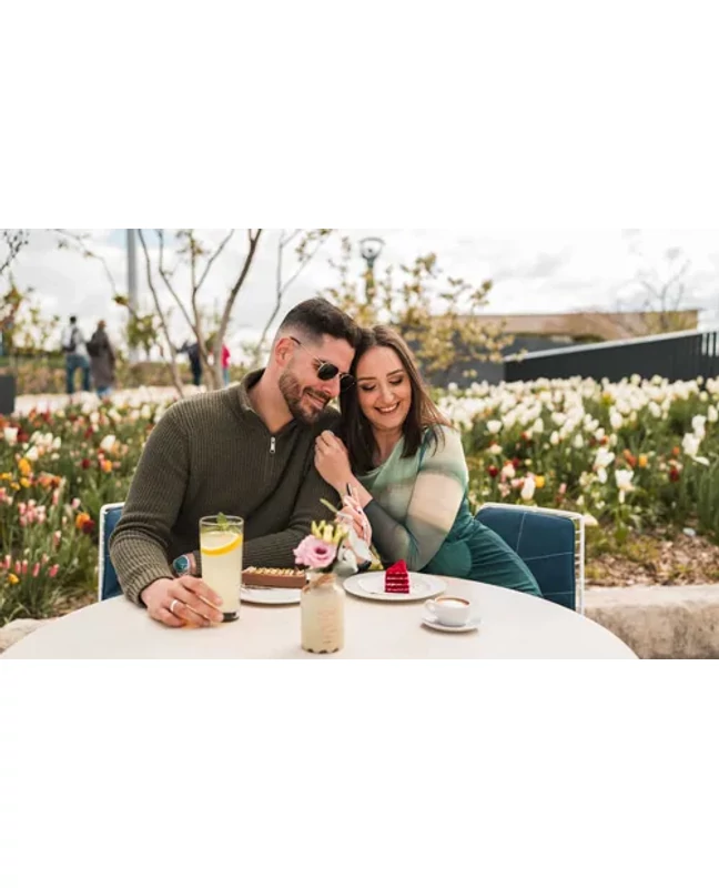 Közös brunch a Citadella Kávézóban, Budapest panorámájával, Citadella Kávézó