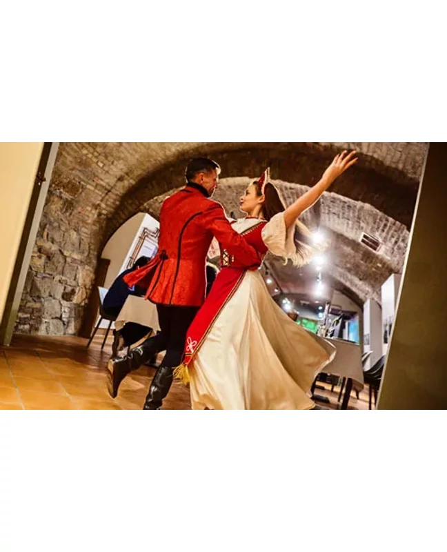 3 fogásos vacsora folklór előadással a Gastro Cellárban