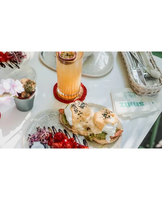 Páros brunch-élmény a Parlament mellett, a Smúz Caféban