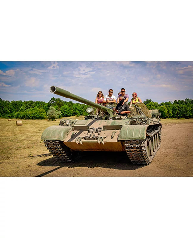 Tankrodeó a legendás T-55-ös harckocsival