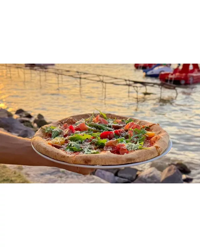 Balaton-parti páros pizzázás limonádéval a Tikiben, Tiki Beach Bisztró
