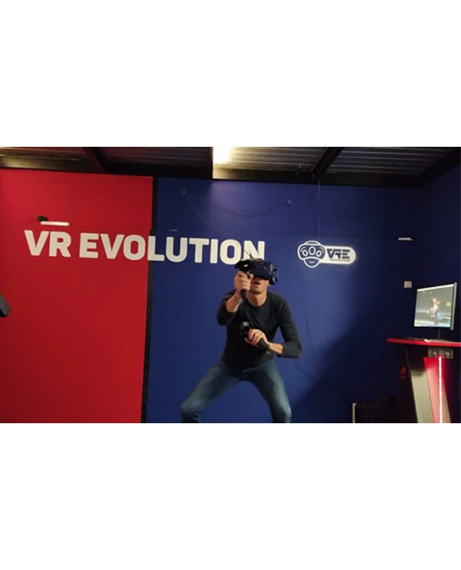 VREvolution VR Center - 60 perc max 6 fő