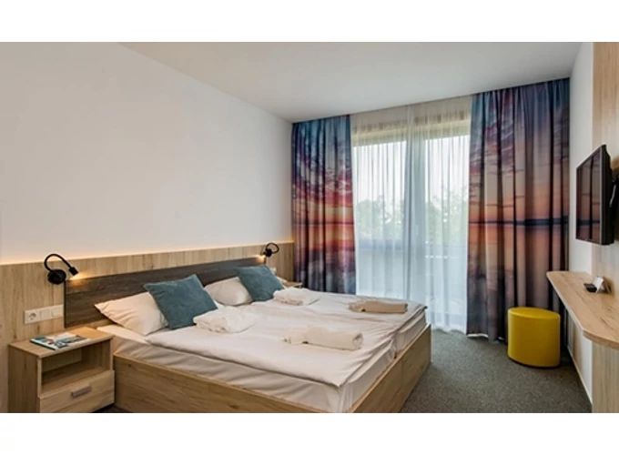 Romantikus kikapcsolódás Balatonfüredi Akadémia Hotel****-ben