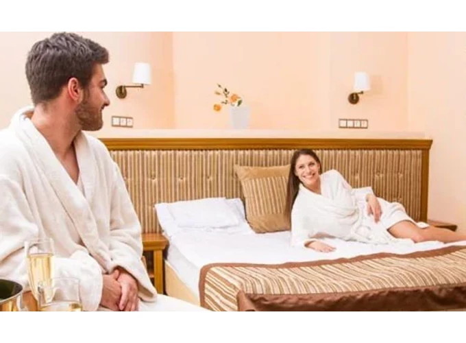 Lovaskocsizással egybekötött 3 napos pihenés a Hotel Aphroditeben