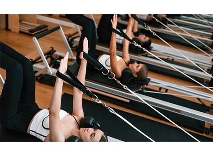 2 alkalmas reformer pilates edzés csoportban - Everflow Reformer Pilates Szalon