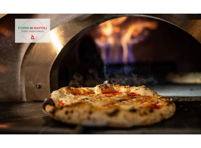 Egy falat Nápoly - 2 pizza limonádéval a Forni di Napoli-ban