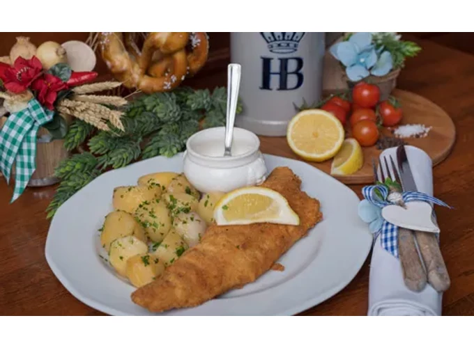 Bajor vacsoraélmény – 4 fogásos menü a Hofbräu Vendéglőben