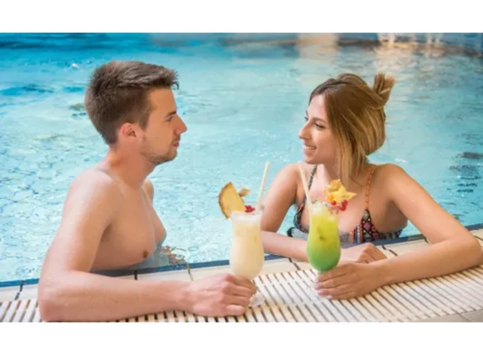 Wellnesspihenés a Hévízi-tó közelében a Hotel Palace****-ban