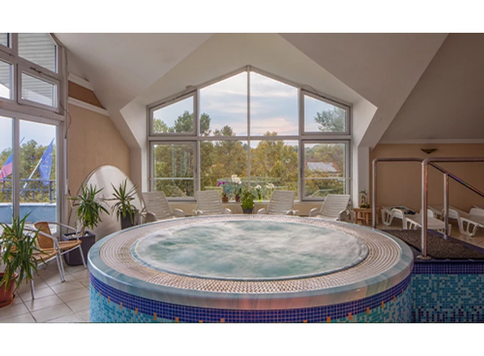 Wellness pihenés a Keszthelyi Kristály HOTEL****-ben
