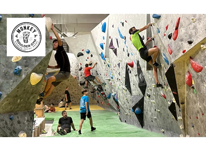 Páros mászás edzővel, teljes felszereléssel, edzéssel a Monkey Boulderben