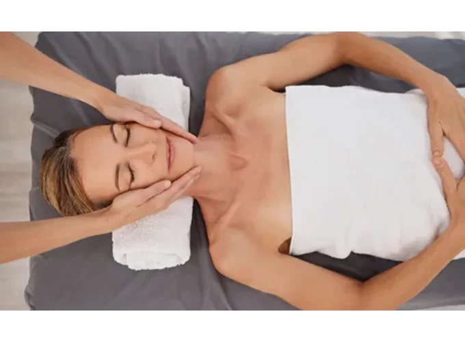 Head Spa élmény - PhysioBox Test- és Arckozmetika - 1032 Budapest, Zápor utca 59.