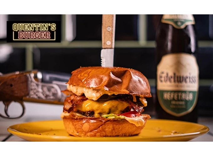 Tarantino-ihlette páros gasztokaland a Quentin’s Burgerben