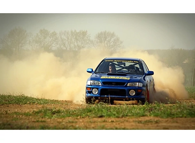 6 km Subaru Impreza tesztvezetés + 3 km drifttaxi