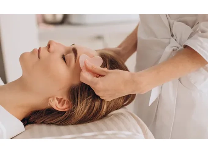 Selymesen sima bőr és teljes relax – prémium arckezelés lépésről lépésre