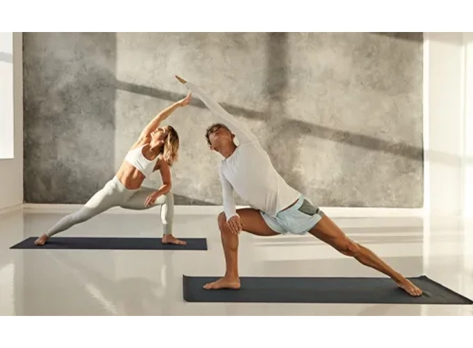 Páros magán Yoga óra Budapesten, a River Flow Yoga-nál