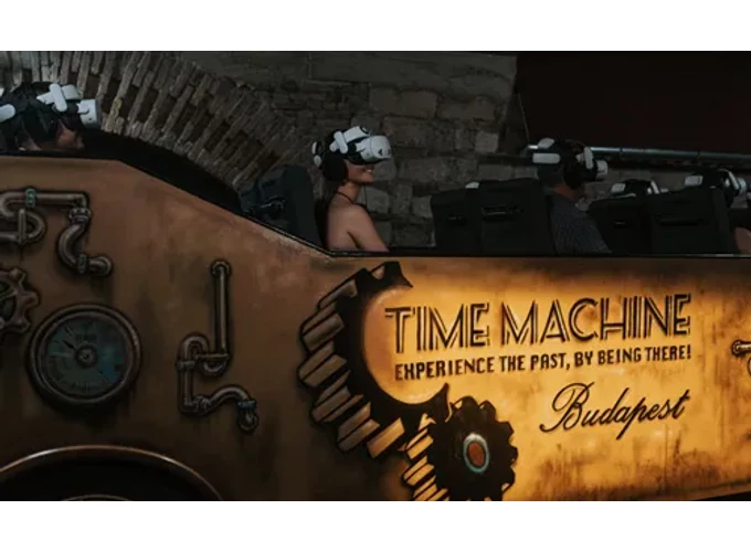 Páros időutazás a Time Machine múzeumba