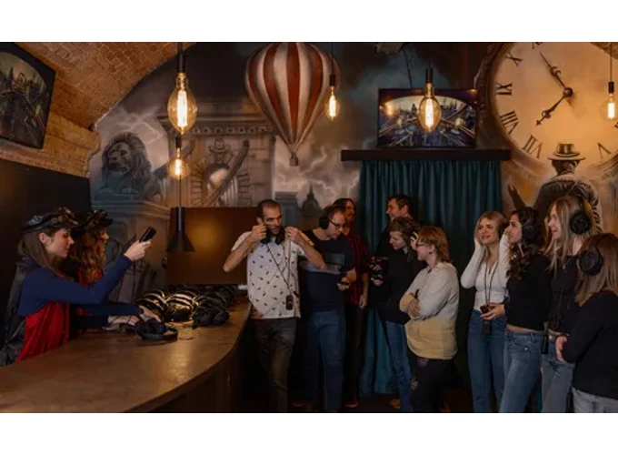 Időutazás Budapest történelmében: Time Machine belépő 3 fő részére