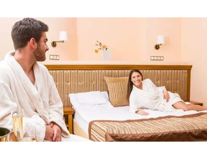 Lovaskocsizással egybekötött 3 napos pihenés a Hotel Aphroditeben