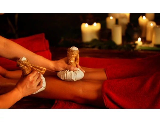 90 perces Podikizhi masszázs - Ayur Mantra Ayurveda Masszázs Szalon - 1067 Budapest, Eötvös utca 9.