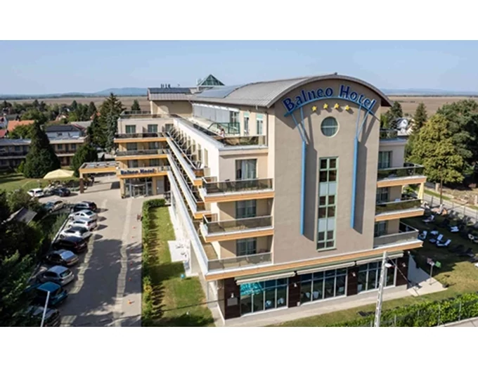 Páros romantika a Balneo Hotel Zsory Thermal & Wellness szállodában