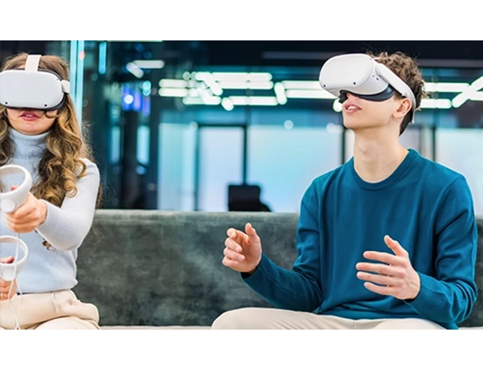 Páros VR kaland! 1 óra, 2 gép, végtelen élmény!