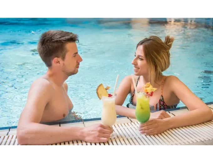 Wellnesspihenés a Hévízi-tó közelében a Hotel Palace****-ban