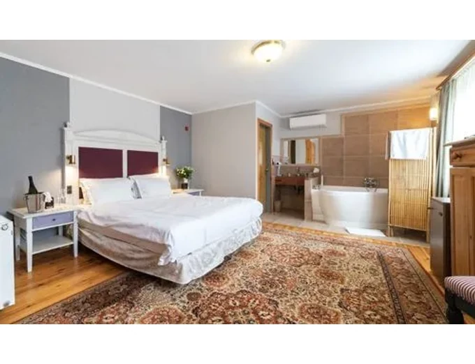 2 nap, 1 éj reggelivel superior szobában a Nomád Hotel & Glampingben