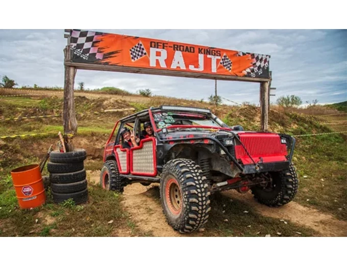 1 órás terepkaland kettesben – off-road élmény Domonyvölgyben