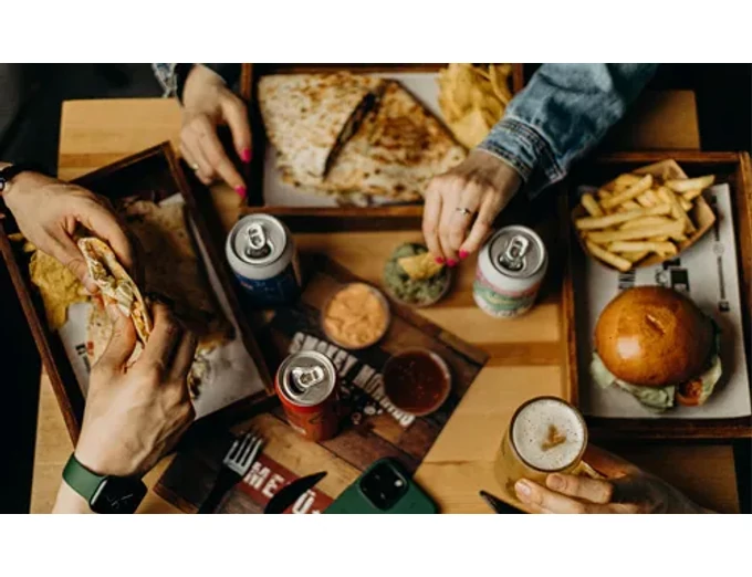 Igazi autentikus amerikai menü Óbudán, a Smokey Mokies BBQ-ban