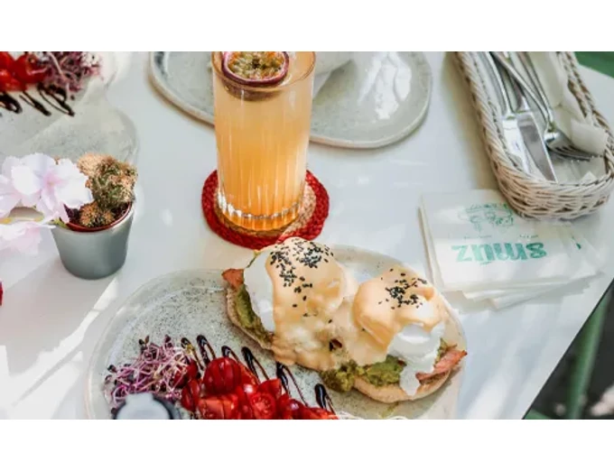Páros brunch-élmény a Parlament mellett, a Smúz Caféban