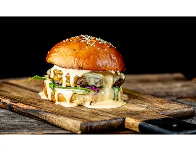 Páros hamburgerezés sörkóstolóval Újbudán, The Tap Burger&Beer
