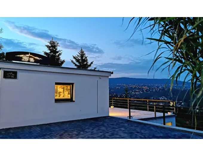 Privát wellness, mesés panoráma – Kettesben a Villa46-ban