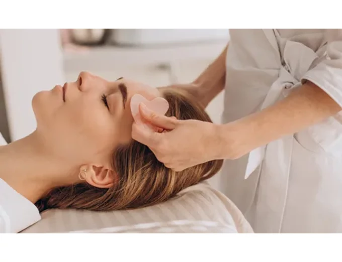 Selymesen sima bőr és teljes relax – prémium arckezelés lépésről lépésre