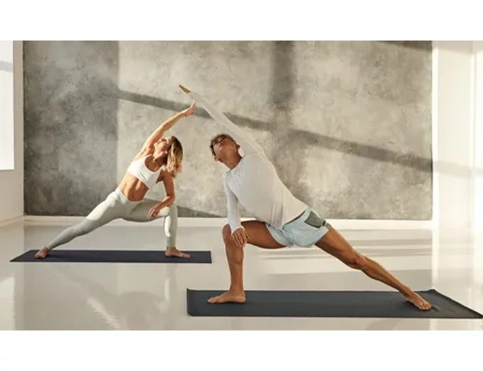 Páros magán Yoga óra Budapesten, a River Flow Yoga-nál
